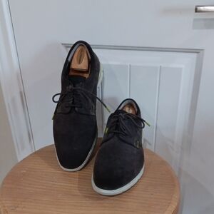 Clarks Denner Motion Suede Laced Dressy Sneakers